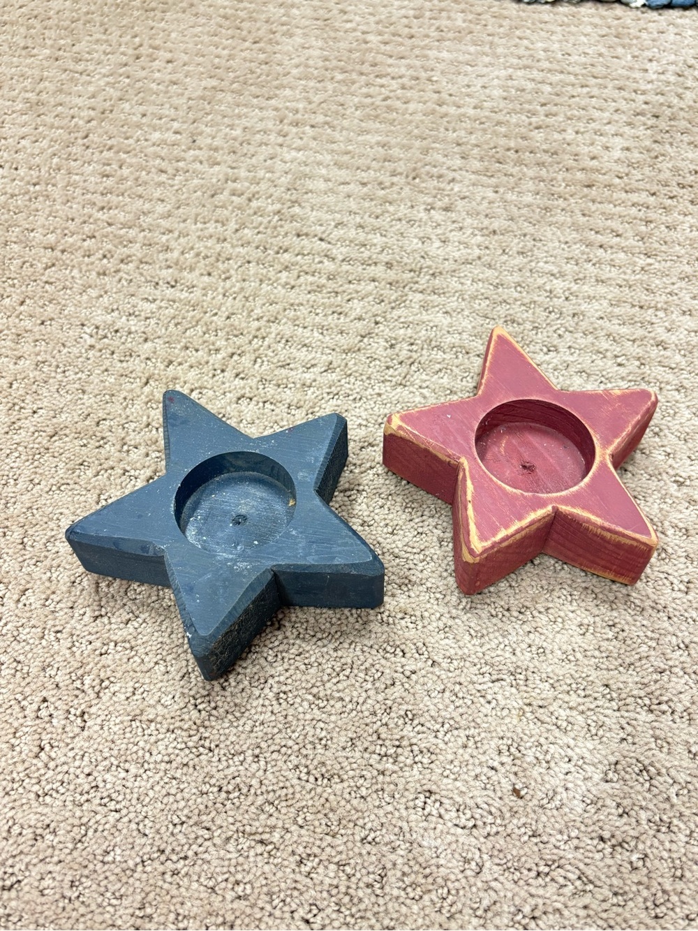 Star-Shaped Wooden Tea Light Holders - Blue & Red